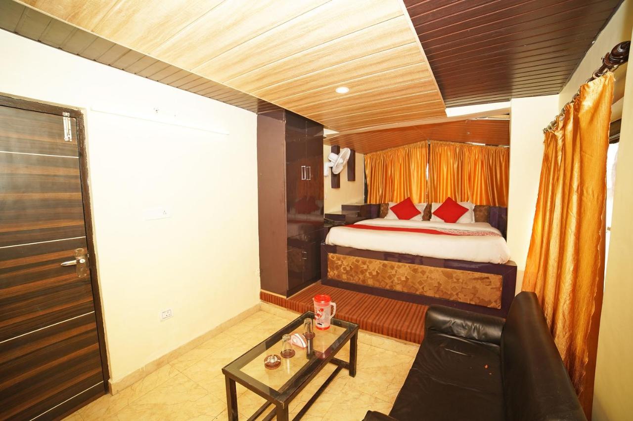 Oyo Flagship 8594 Golden Nest Hotel Nainital Luaran gambar