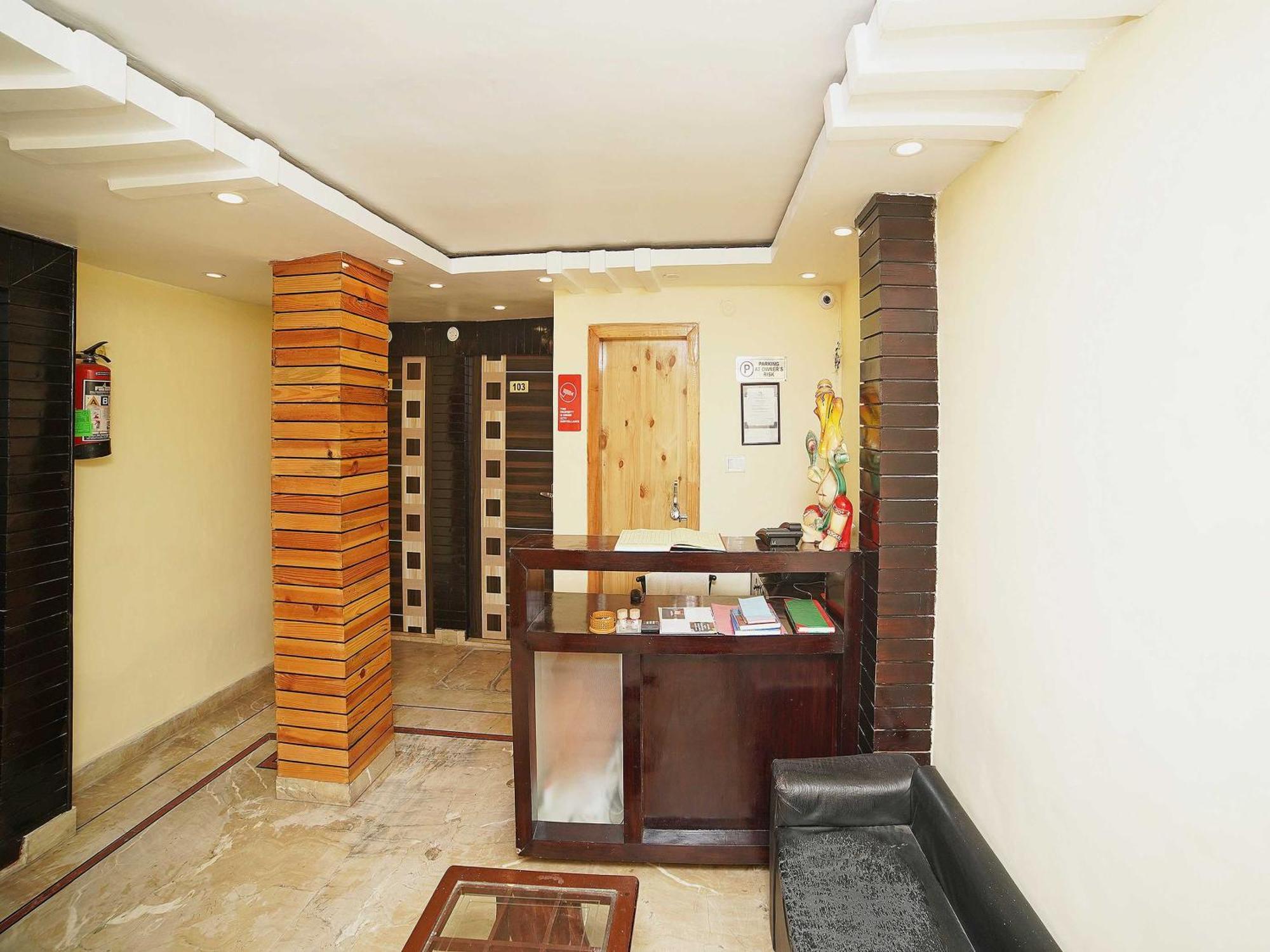 Oyo Flagship 8594 Golden Nest Hotel Nainital Luaran gambar