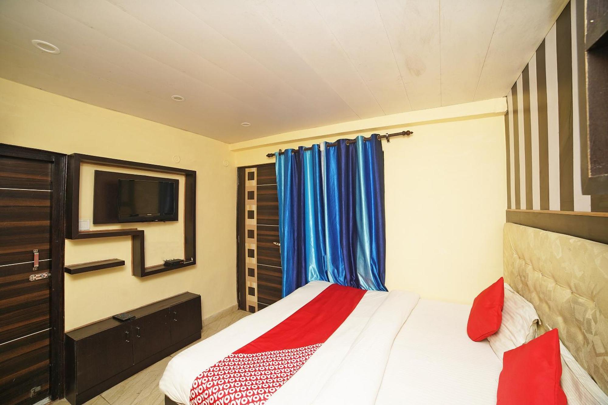Oyo Flagship 8594 Golden Nest Hotel Nainital Luaran gambar