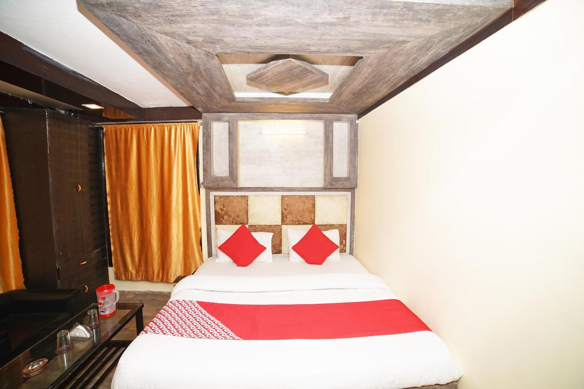 Oyo Flagship 8594 Golden Nest Hotel Nainital Luaran gambar